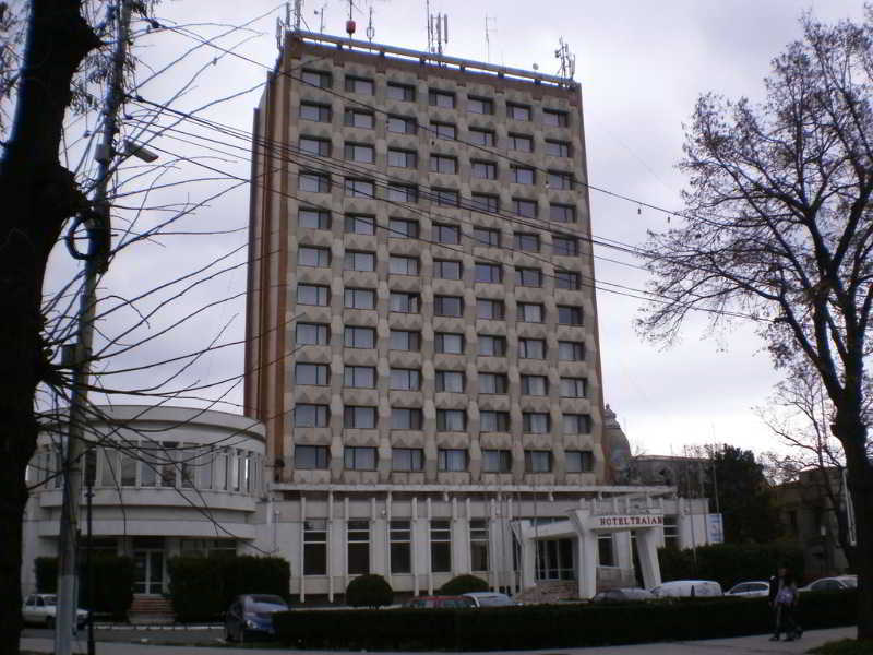 Hotel Traian 브러일라 외부 사진