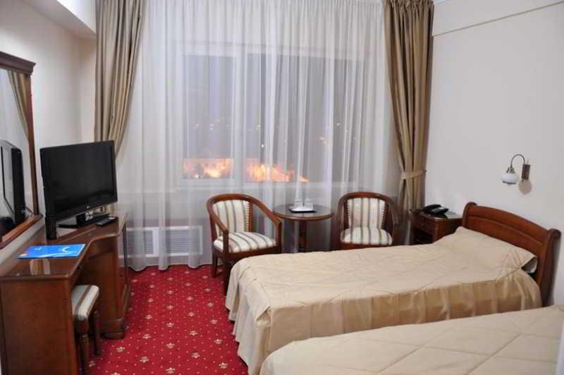 Hotel Traian 브러일라 외부 사진