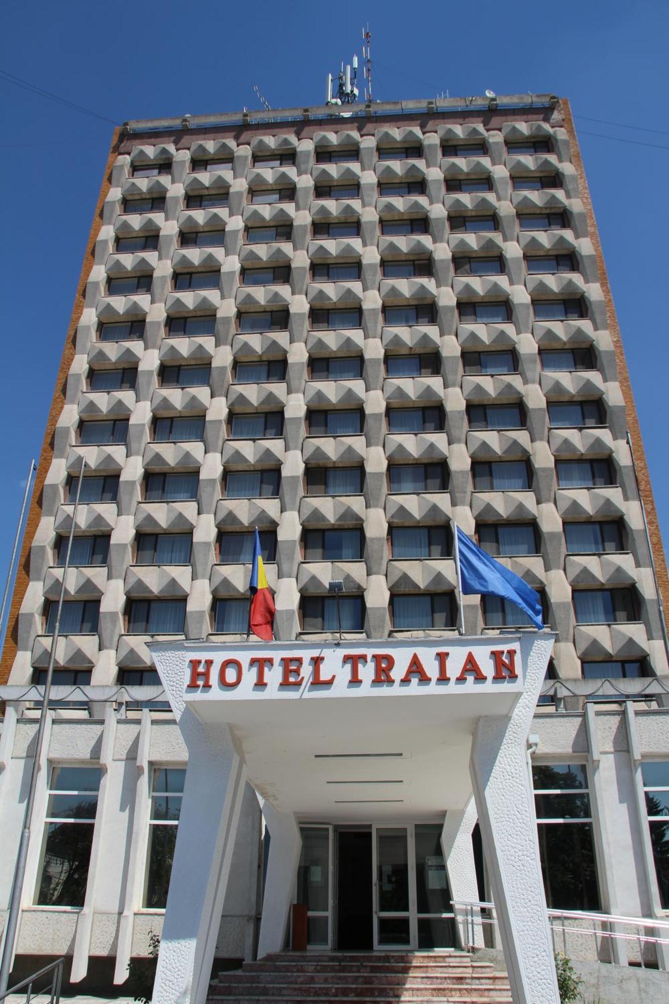 Hotel Traian 브러일라 외부 사진