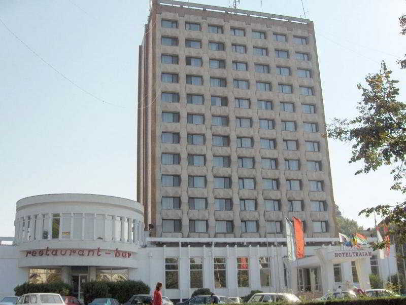 Hotel Traian 브러일라 외부 사진