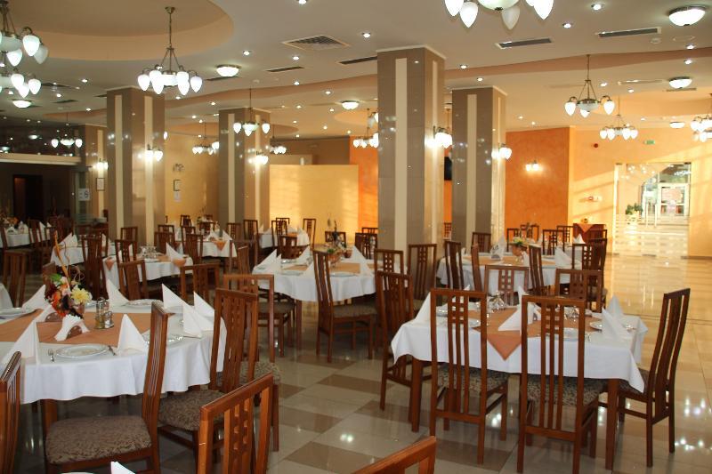 Hotel Traian 브러일라 외부 사진