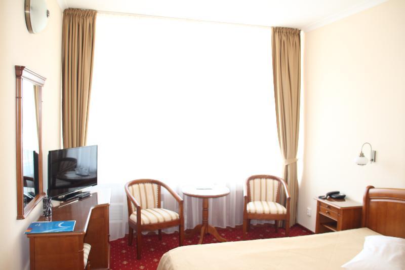 Hotel Traian 브러일라 외부 사진